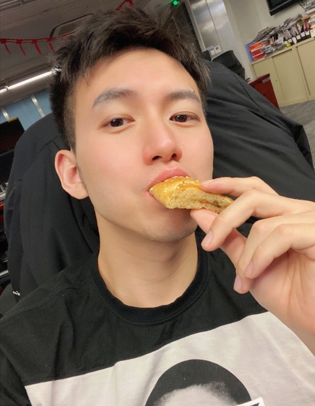 绝世大冤种的第二张照片--台北王婆说媒