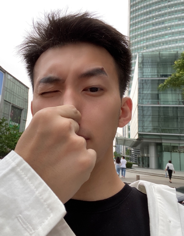 绝世大冤种的第四张照片--台北王婆说媒